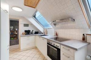 Kuchyň nebo kuchyňský kout v ubytování Maisonette Ferienwohnung mit 90qm