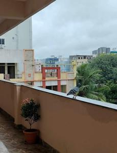 Μπαλκόνι ή βεράντα στο Bro Pg Gowlidoddi +3 φωτογραφίες