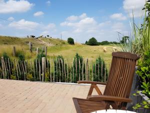 Taman di luar Ferienwohnung Deichblick