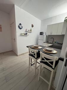 Η κουζίνα ή μικρή κουζίνα στο Finca Picenina +15 φωτογραφίες