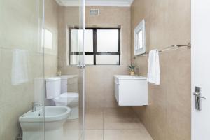 Ένα μπάνιο στο 19 Ascension by Host Agents +36 φωτογραφίες