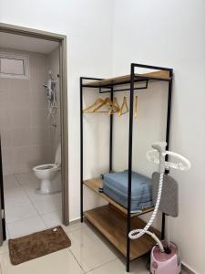 Ένα μπάνιο στο muji house d'aman residence alor setar