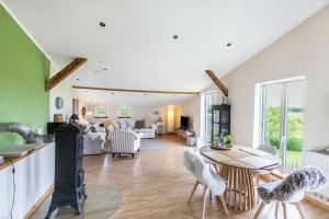 Posezení v ubytování Ferienwohnung alter Heuboden