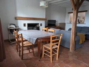 Χώρος καθιστικού στο Maison Les Hiboux