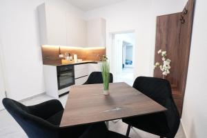 Η κουζίνα ή μικρή κουζίνα στο Wohnung IB - Business & Komfort