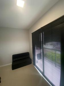 Televisyen dan/atau pusat hiburan di Essence 401