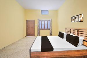 Fotografie z fotogalerie ubytování Hotel O GRAND INN v destinaci Jhinjhak