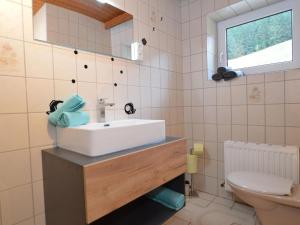 Ένα μπάνιο στο Joss +19 φωτογραφίες