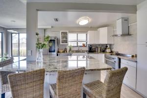 Gallery image of Bright Ormond Beach Home about 14 Mi to Daytona! in Ormond-by-the-Sea +20 photos