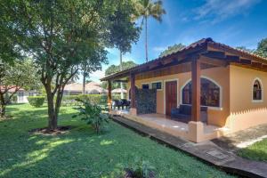 Κήπος έξω από το Villaggio 1 Apartments