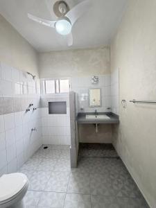 Koupelna v ubytování Oasis del Mar- Departamento Ola + 8 fotografií