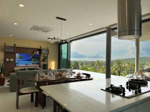 TV/trung tâm giải trí tại Villa La Lay by S&P Villa Management +81 ảnh