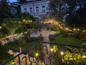 Κήπος έξω από το Górka Literacka +15 φωτογραφίες