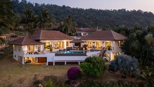 Příroda nedaleko vily