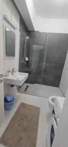 Et badeværelse på Vera Home 4 + 8 billeder