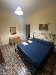 Casa Brezza Marinaにあるベッド