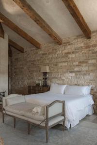 Posezení v ubytování Sunstone Villa the Brittany Suite