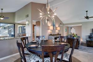 Gambar di galeri bagi RC942 - Racquet Retreat - Alice Lodging di Rancho Mirage +33 gambar