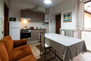 Kuchyň nebo kuchyňský kout v ubytování Casa Turbigo-Malpensa-Milano