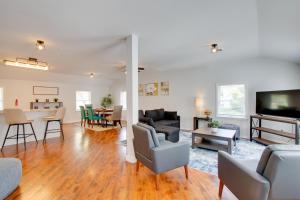 a living room with a couch and a table at Peaceful Country Apt Extended Stays Welcome! in Pataskala