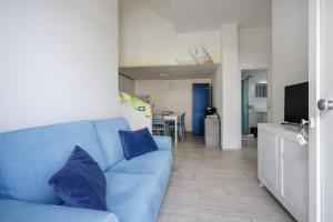 Μια τηλεόραση ή/και κέντρο ψυχαγωγίας στο Gufo di Mare - Celeste