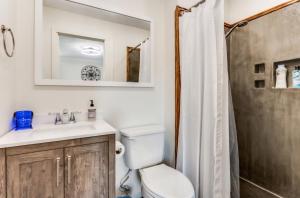 O baie la Papa's House The Ultimate DFW Family Retreat