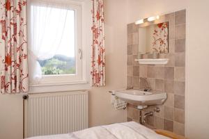 Koupelna v ubytování Schwarzwaldliebe + 18 fotografií
