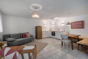 Kuchyň nebo kuchyňský kout v ubytování Calm und Cosy direkt am Neckar