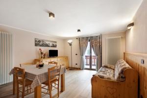 Et tv og/eller underholdning på 4061 Maison Gerard - Roccia Viva