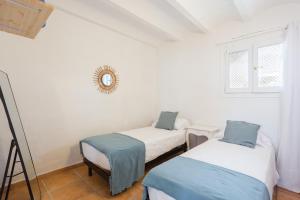 Ένα ή περισσότερα κρεβάτια σε δωμάτιο στο Oliwood Beach - Cabaret +34 φωτογραφίες