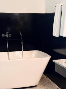 Φωτογραφία από το άλμπουμ του leari - surf & family guesthouse σε Ahangama