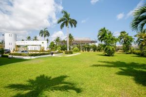 Jardí fora de Puerta Laguna E002