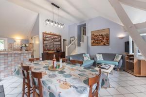 Posezení v ubytování Chalet cosy Vallée d’Aspe