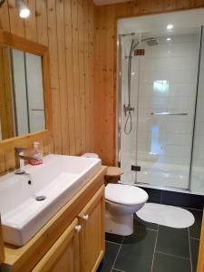 Koupelna v ubytování Chalet Etch Soulet
