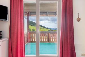 Πισίνα στο ή κοντά στο Pension Birgit