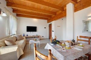 Μια τηλεόραση ή/και κέντρο ψυχαγωγίας στο Casa Vacanze Vista Monviso