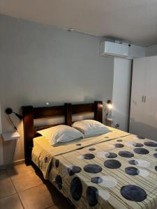 Postel nebo postele na pokoji v ubytování Super appartement T3 proche de tout sans vis-à-vis