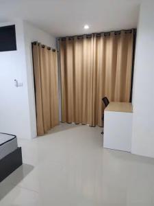 TV/trung tâm giải trí tại Mai Precious clinic upper suites