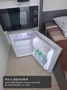 Giường trong phòng chung tại Mai Precious clinic upper suites