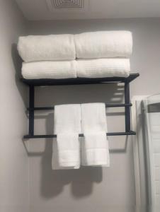 Gallery image of Cozy apartment with private entrance in Central Islip