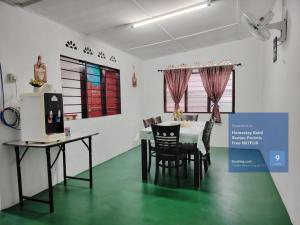 Fotografie z fotogalerie ubytování Homestay Bakti v destinaci Bandar  Pusat Jengka