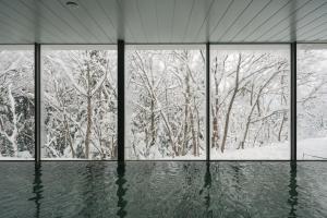 SNOW PEAK FIELD SUITE SPA HEADQUARTERS semasa musim sejuk