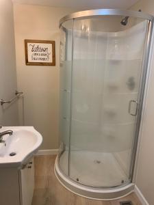 Koupelna v ubytování The Tinley House + 15 fotografií