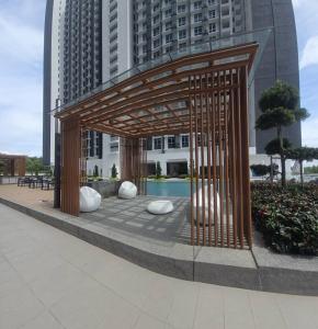 Bazén v ubytování Kajang Semenyih Bangi Mirai Residence UKM nebo v jeho okolí