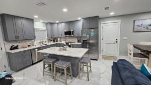 Køkken eller tekøkken på Aguila Vacation Rentals