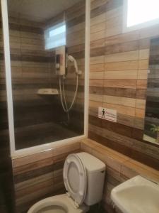 Koupelna v ubytování Na Kabin Resort