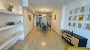 Fotografija u galeriji objekta Apartamento en Panama, Yoo and Art eAvenida Balboa u gradu Panama Siti