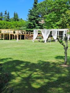 Φωτογραφία από το άλμπουμ του Incanto Chic B&B nelle Scuderie σε Sacrofano