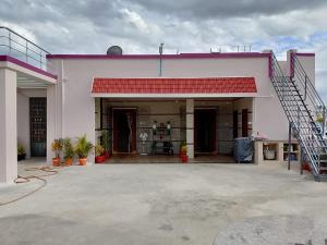 Budova, kde se prázdninový dům nachází