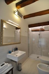 Vannituba majutusasutuses Casa Colleoni +114 fotot